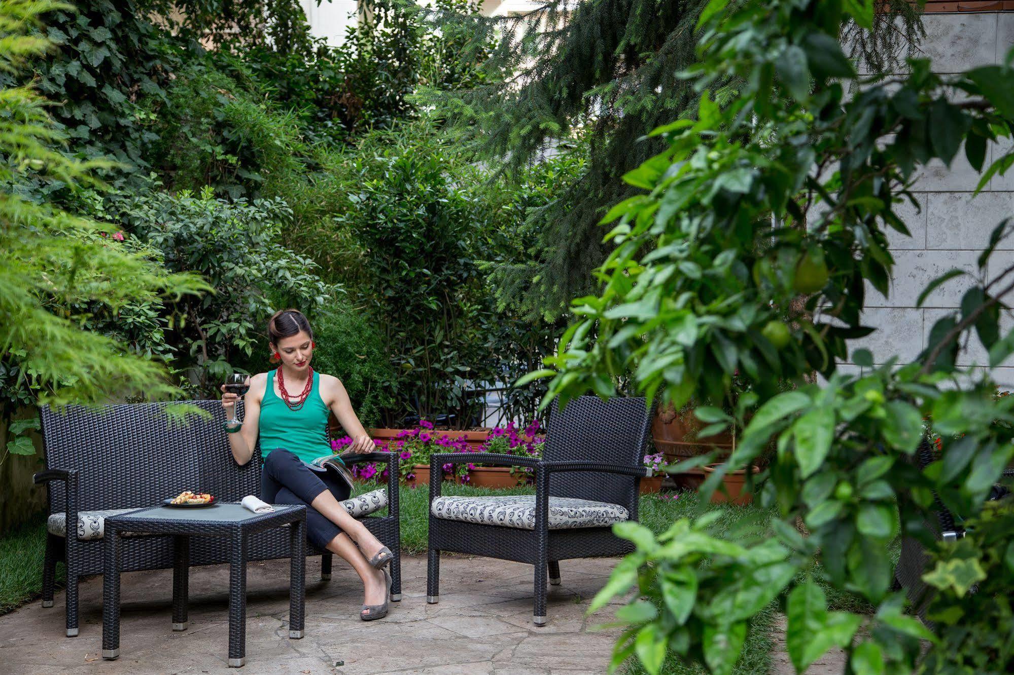Hotel Panama Garden Рим Экстерьер фото
